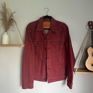 Levi’s Red Denim 😍